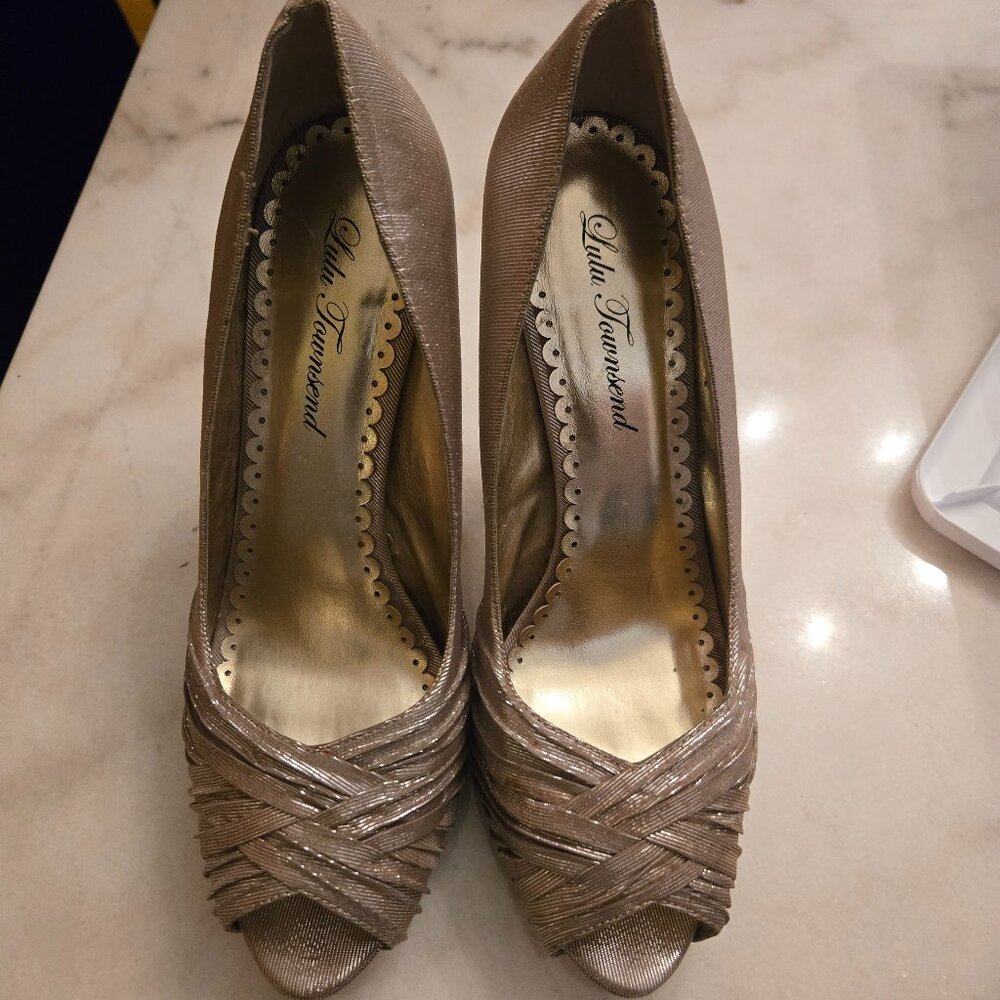 Lulu Townsend Gold Glitter Peep-Toe Heels